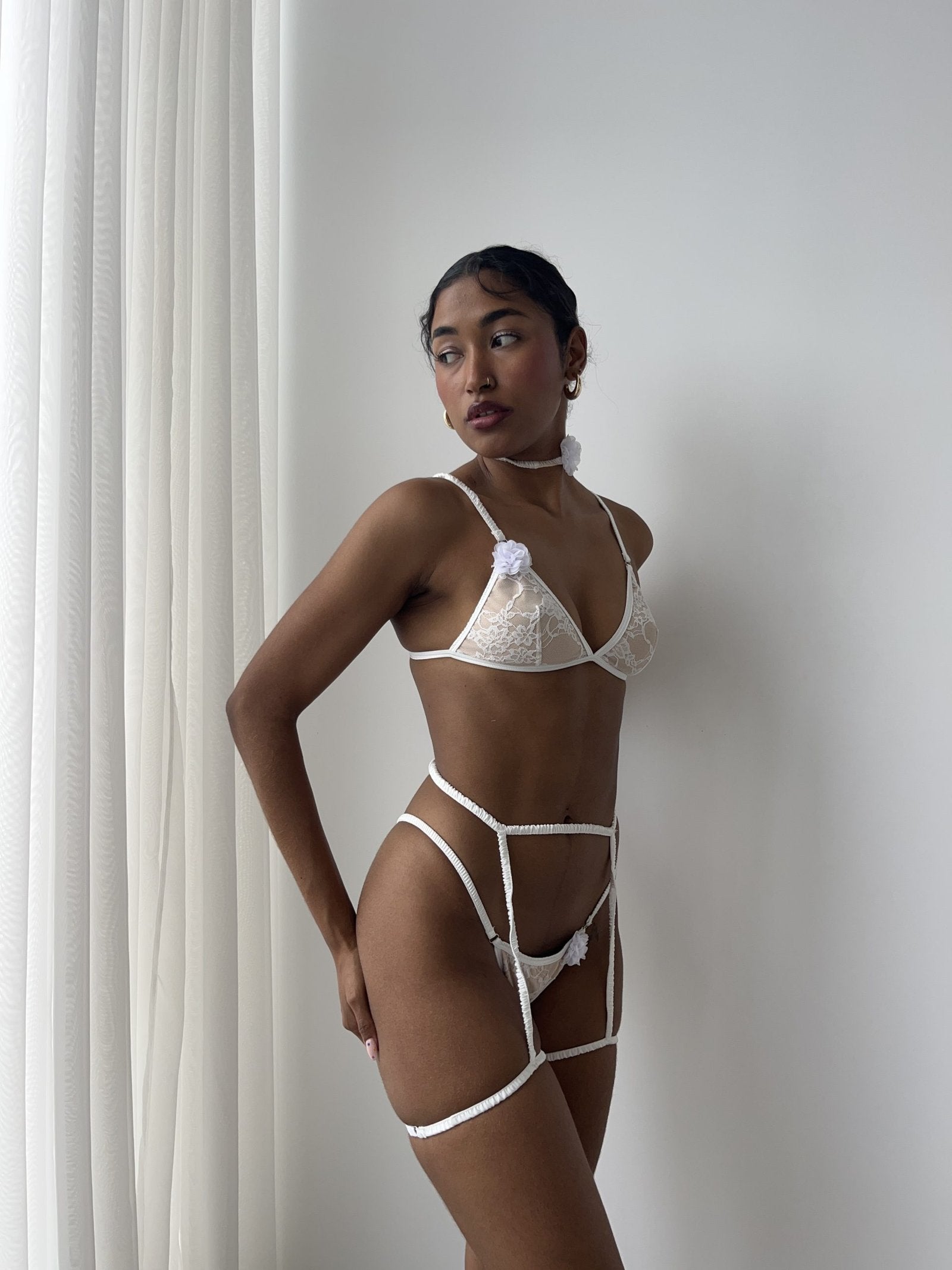Chocker temptation white/black